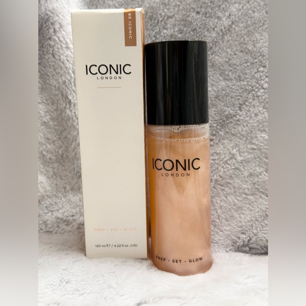 Iconic London | Prep-Set-Glow | Hydrating Glowy Setting Spray - Picture 2 of 2
